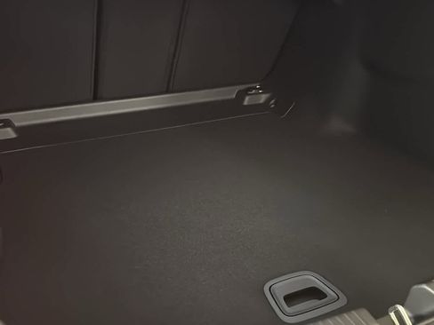 New 2026 Mercedes-Benz C 300 4MATIC Sedan image 31
