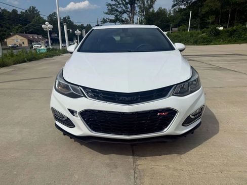 Used 2017 Chevrolet Cruze LT w/ RS Package image 2