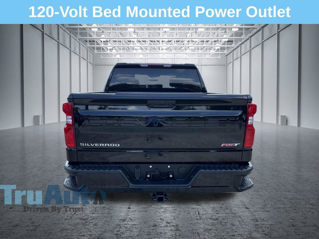Used 2026 Chevrolet Silverado 1500 RST AWD/4WD image 7