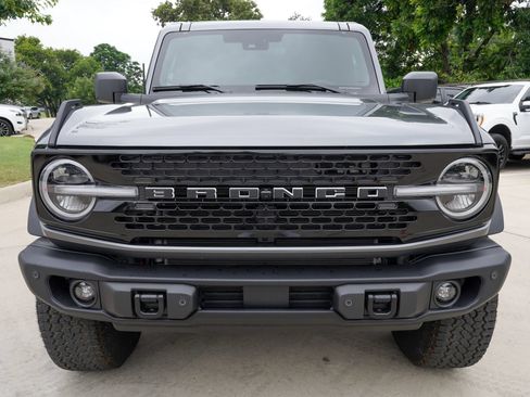 Used 2026 Ford Bronco Badlands AWD/4WD image 2