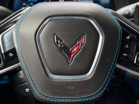 Used 2025 Chevrolet Corvette Z06 image 18