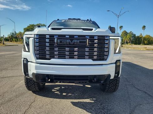 New 2026 GMC Sierra 2500 Denali Ultimate image 3