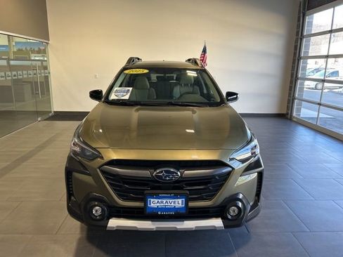 Used 2025 Subaru Outback Limited image 22