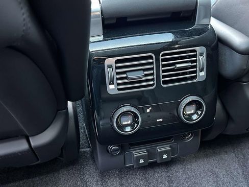 Used 2021 Land Rover Range Rover Westminster Edition image 14