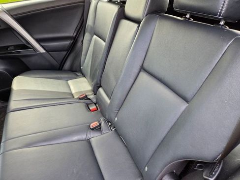 Used 2016 Toyota RAV4 Limited AWD/4WD image 8