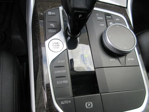 Used 2021 BMW 330i Sedan w/ Premium Package image 64