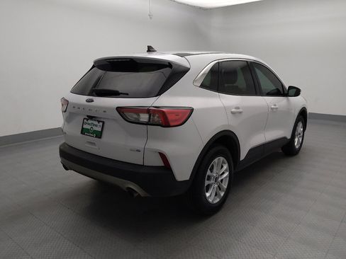Used 2020 Ford Escape SE AWD/4WD image 9