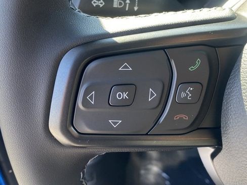 New 2025 Jeep Gladiator Willys image 16