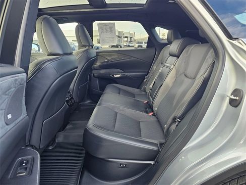 Used 2026 Lexus RX 450h Luxury w/ Convenience Package image 26