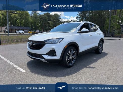 Used 2023 Buick Encore GX Select FWD image 1