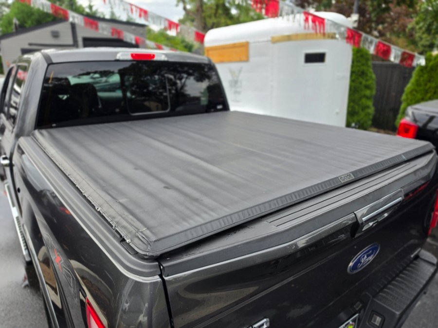 Used 2015 Ford F150 Lariat w/ Equipment Group 502A Luxury AWD/4WD image 8