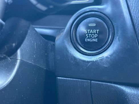 Used 2017 MAZDA MAZDA3 Touring image 32