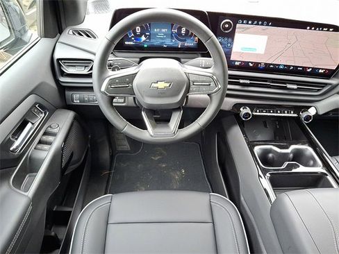 New 2026 Chevrolet Silverado EV LT image 7