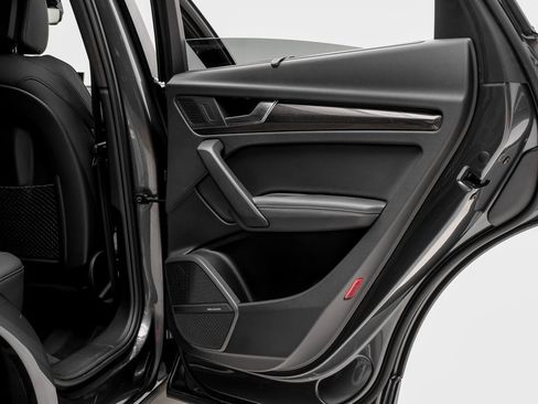 Used 2022 Audi SQ5 Prestige image 42