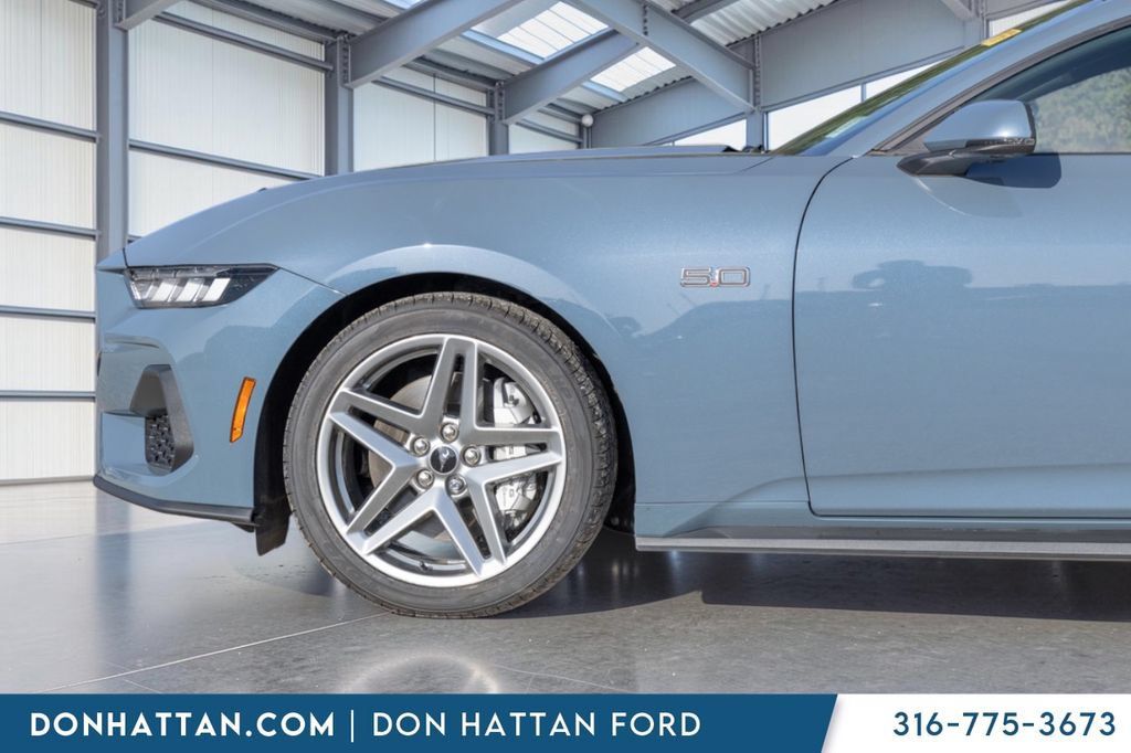 Used 2024 Ford Mustang GT Premium RWD image 24