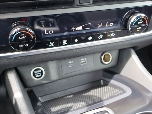 Used 2023 Nissan Rogue SV image 15