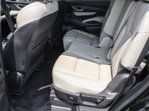 Used 2023 Subaru Ascent Limited image 34