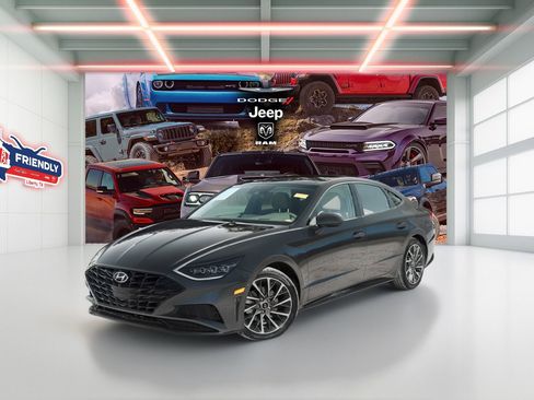 Used 2023 Hyundai Sonata Limited w/ Cargo Package image 1