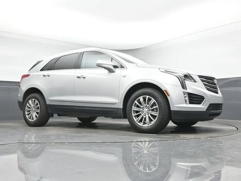 Used 2019 Cadillac XT5 Luxury FWD image 10