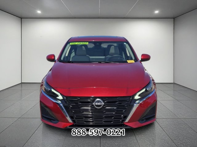 Used 2024 Nissan Altima 2.5 SV w/ SV Premium Package FWD image 8