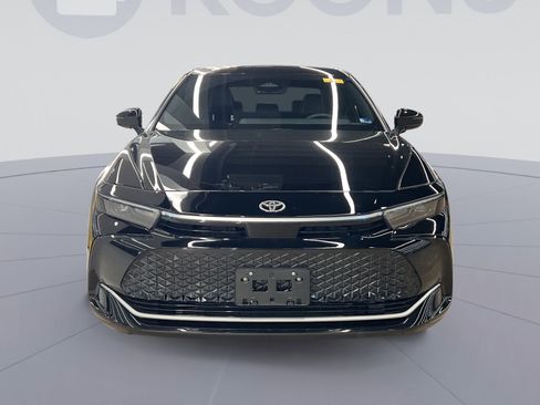 Used 2026 Toyota Crown XLE image 8