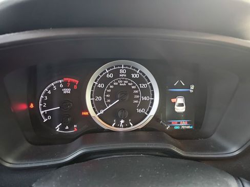 Used 2020 Toyota Corolla LE image 8