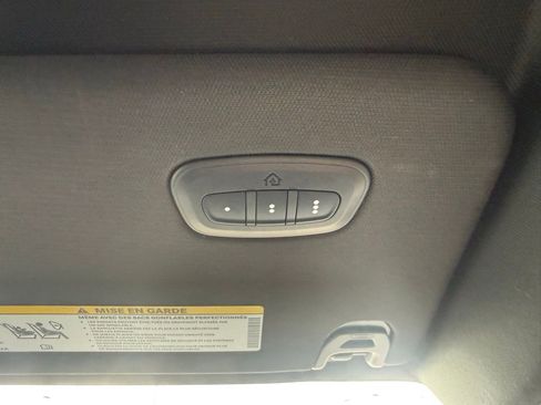 Used 2021 RAM 1500 Big Horn image 32