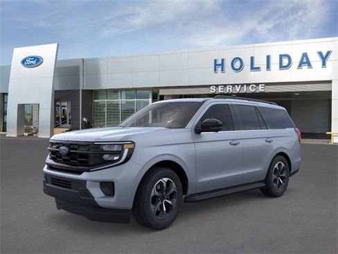 New 2026 Ford Expedition Active image 1