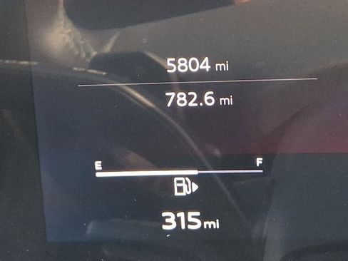 Used 2025 Audi Q5 Premium w/ Convenience Package image 21