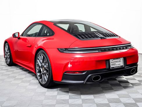 Used 2025 Porsche 911 Carrera T image 3