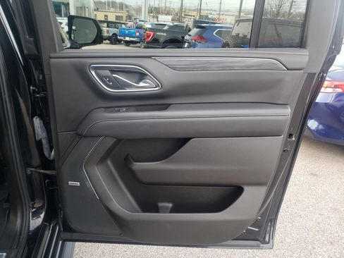 Used 2021 GMC Yukon XL SLT image 18