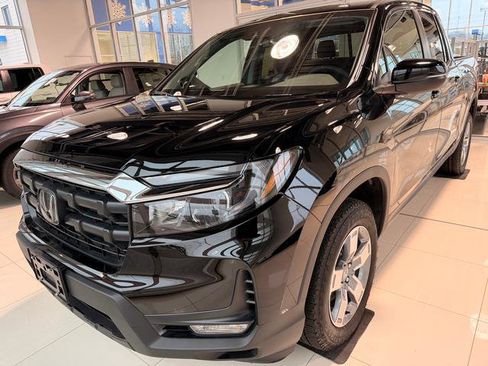 Used 2025 Honda Ridgeline RTL image 2