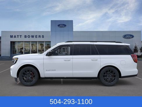New 2025 Ford Expedition Max Platinum w/ Stealth Performance Package AWD/4WD image 4