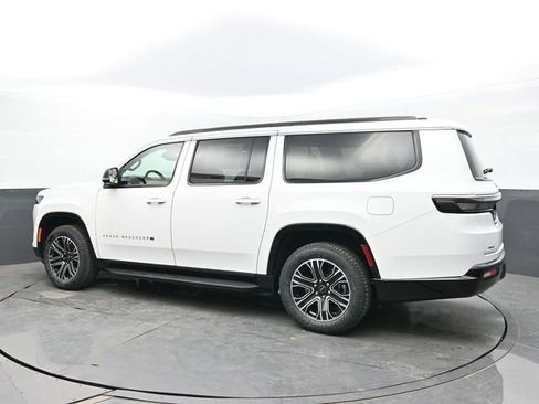 New 2026 Jeep Grand Wagoneer L 4WD image 3