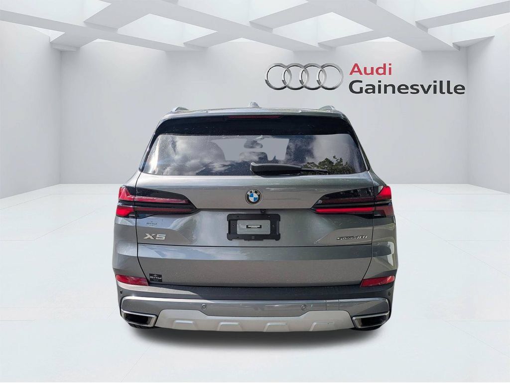 Used 2024 BMW X5 sDrive40i w/ Parking Assistance Package RWD image 7