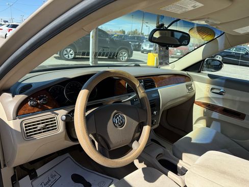 Used 2005 Buick LaCrosse CX image 8