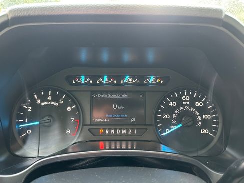 Used 2020 Ford F150 XL w/ Equipment Group 101A Mid RWD image 25