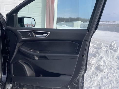 Used 2022 Ford Edge SEL w/ Convenience Package image 26