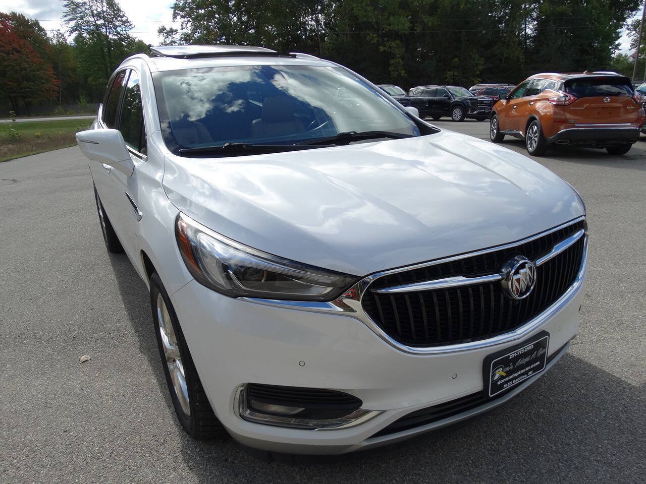 Used 2019 Buick Enclave AWD Premium w/ Experience Buick Package image 6