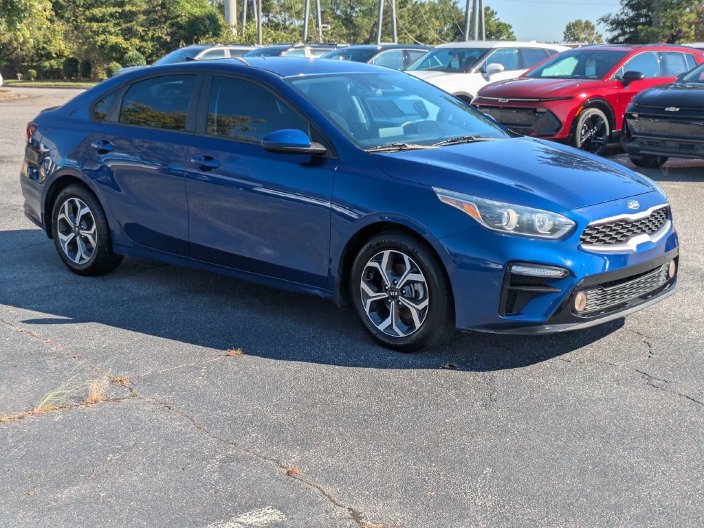 Used 2021 Kia Forte LXS FWD image 2