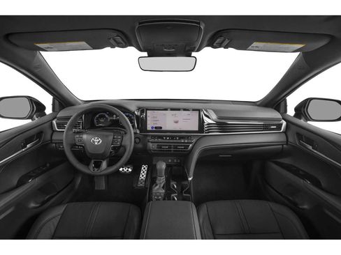 Used 2025 Toyota Camry XSE FWD image 5