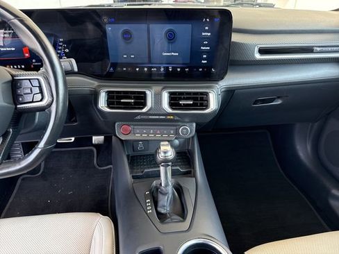 Used 2024 Ford Mustang GT Premium image 15