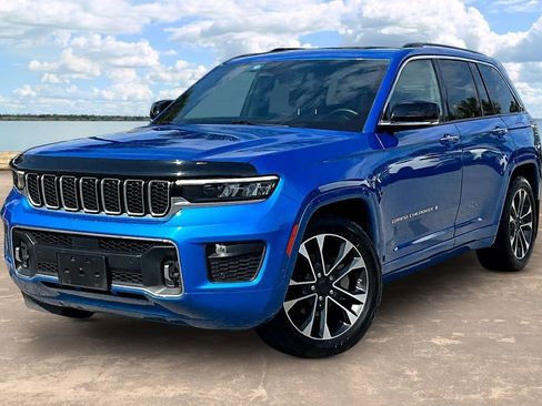 Used 2023 Jeep Grand Cherokee Overland AWD/4WD image 1