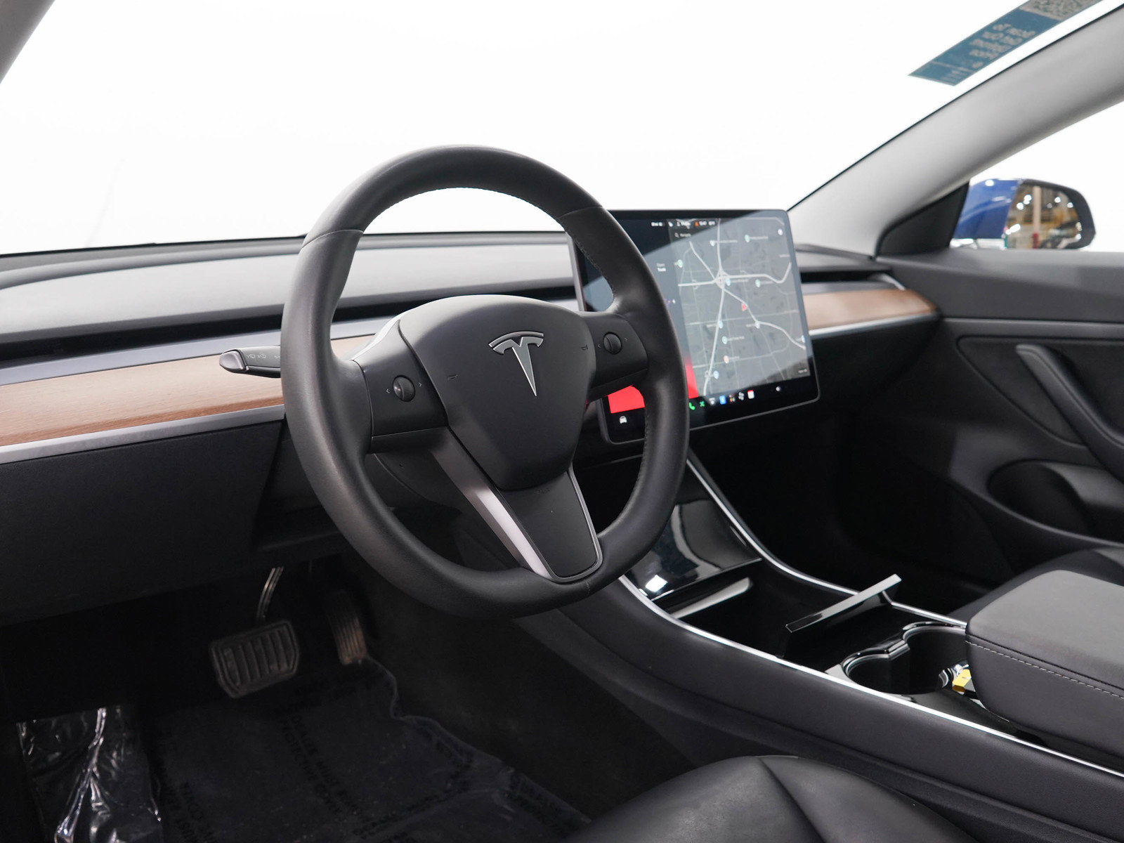 Used 2020 Tesla Model 3 Standard Range RWD image 21