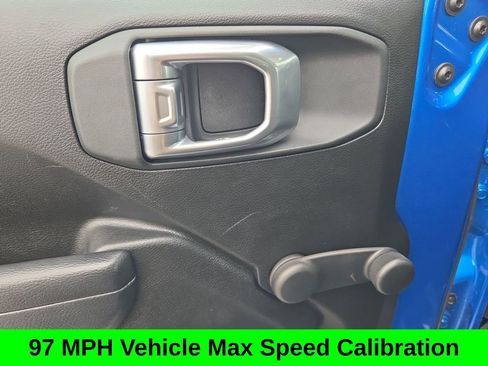 Certified 2022 Jeep Wrangler Willys image 13