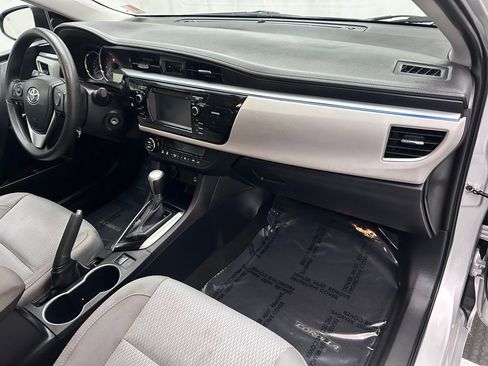 Used 2016 Toyota Corolla L image 18