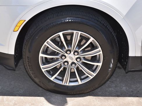 Used 2019 Cadillac XT5 Luxury image 39