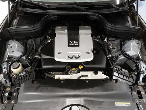 Used 2017 INFINITI QX50 AWD w/ Premium Plus Package image 3