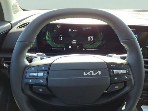 New 2026 Kia Sportage EX w/ EX Panoramic Sunroof Package AWD/4WD image 9