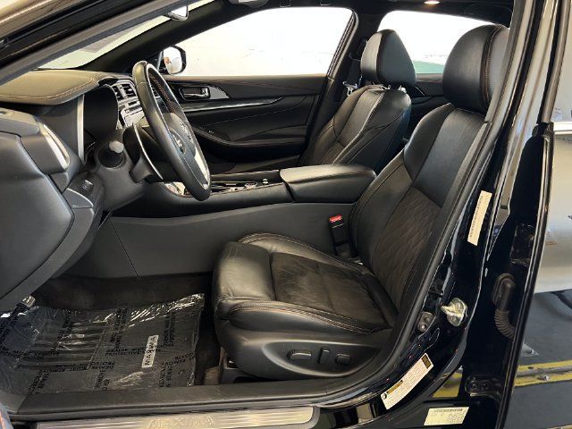 Used 2022 Nissan Maxima SR w/ Sport Mat Group FWD image 29